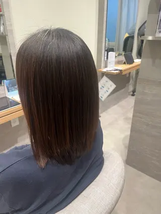 カラー pollen dressers smart saron所属・pollen moekaのヘアスタイル