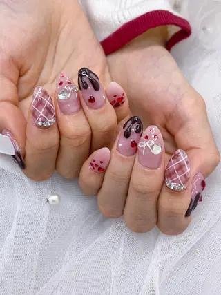 ネイル 五十嵐 美智のネイルデザイン