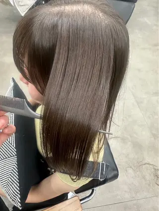 セミロング 透明感ダブルカラー/ 諸岡ひばりのヘアスタイル