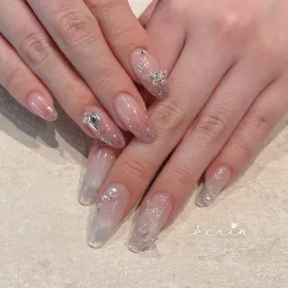 ネイル ecrin エクラン Haruka🌼のネイルデザイン