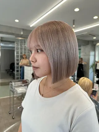 ショート カラー 🐯ミルクティーベー ジュ/大雅🐯のヘアスタイル