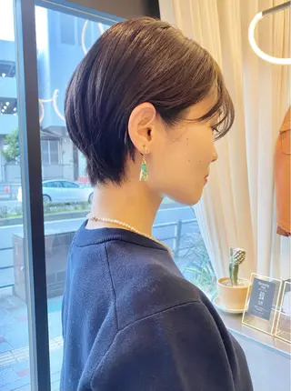 ショート カラー 艶髪🌟髪質改善✨ Zinaヤマダ チサのヘアスタイル