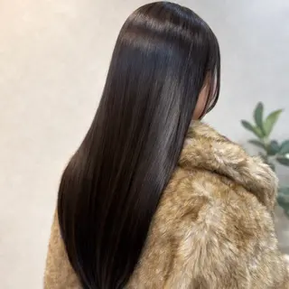 ロング powderhair_luminity所属・矢澤涼夏 🎀ツヤ髪のヘアスタイル