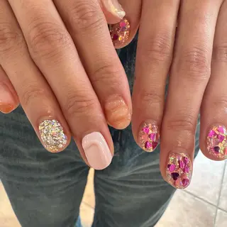 ネイル 佐藤 穂乃香のネイルデザイン