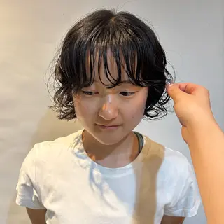 ショート パーマ HANA所属・林 小桃のヘアスタイル