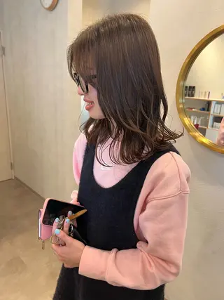 ミディアム カラー TERMINAL bern所属・縮毛矯正/髪質改善 riwaのヘアスタイル