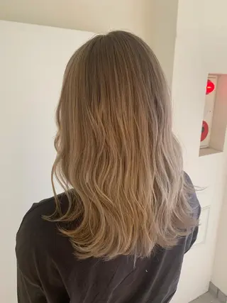 ミディアム カラー 渡辺 健太のヘアスタイル