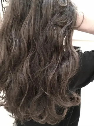 セミロング TOPSTYLIST 🇬🇧JIMMYのヘアスタイル