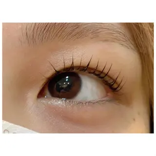 マツエク・マツパ Eyelash&Eyebrow La Tiara所属・La Tiara 積田の眉毛・アイブロウイメージ