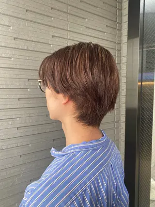 カラー カラー／ブリーチ しほのヘアスタイル