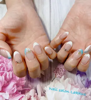ネイル Lakkus T－CHIのネイルデザイン