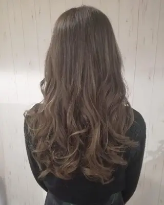 ロング カラー 西川 敏夫のヘアスタイル