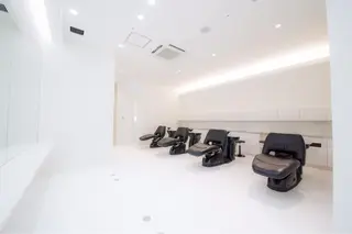 小顔カット✨ 透明感カラー/村上のヘアスタイル