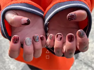 ネイル アトリエ ○△□のネイルデザイン