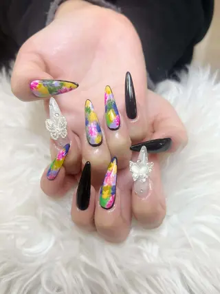 ネイル ミン ゴテゴテネイルのネイルデザイン