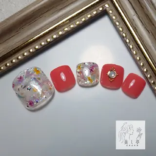 ネイル 美し亭 OHANAのネイルデザイン