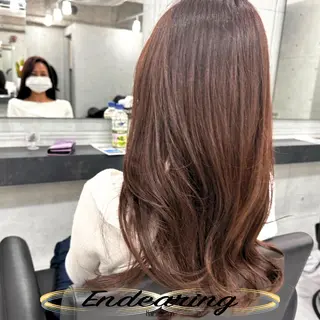ロング Endearing 銀座/レイヤーカットのヘアスタイル