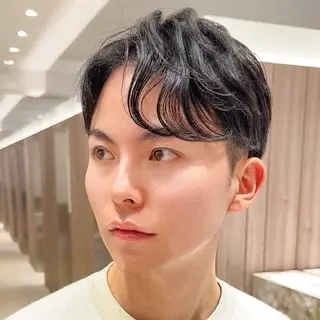 ショート メンズカット/ センターパートkiiのヘアスタイル