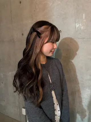 ロング 池田 晴乃のヘアスタイル