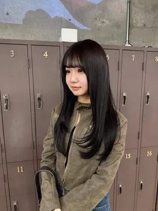 ロング カラー 森田遥奈/透明感カラ ー/似合わせカットのヘアスタイル