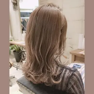 セミロング 𓅰なかがわ ふみな𓅯のヘアスタイル