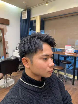 ショート OZON所属・⚡️メンズヘア専門 一瀬の眉毛・アイブロウイメージ