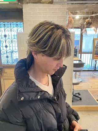 ショート カラー メンズ reverd by valore所属・reverd 竹下 大輔 メンズパーマのヘアスタイル