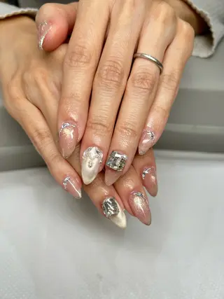 ネイル THE BALM🤍 金宮のネイルデザイン