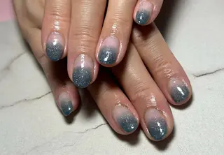 ネイル Ree所属・Ayumi (アユミ)のネイルデザイン