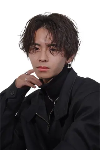 ミディアム カラー パーマ メンズ MEN'S salon HYPE 三宮メンズカット/眉毛ワックス/【メンズサロン　ハイプサンノミヤ】所属・本日空あり三宮駅1分 メンズサロンハイプのヘアスタイル