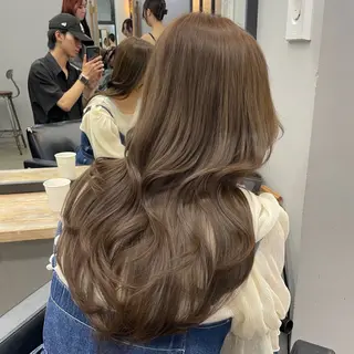 ロング カラー 新宿/韓国ヘア/ 髪質改善ストレートのヘアスタイル