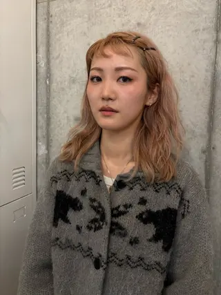 NOUN所属・eri kinjoのヘアスタイル