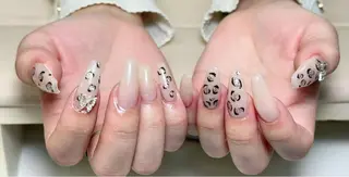 ネイル 小島 阿佑美のネイルデザイン