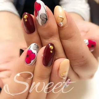 ネイル sweet 仲野陽子のネイルデザイン