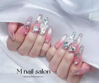 ネイル M🌷nail 長さだし専門店のネイルデザイン