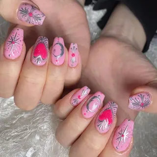 ネイル Nail&eye Belire 新宿のネイルデザイン