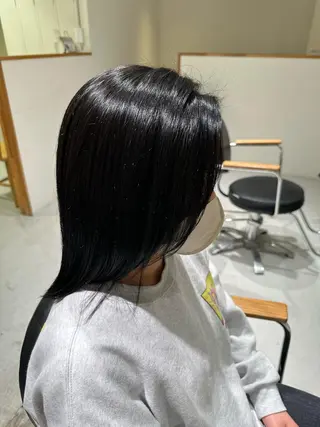 ミディアム カラー レイヤー/蟹江/ くすみカラー/川口のヘアスタイル