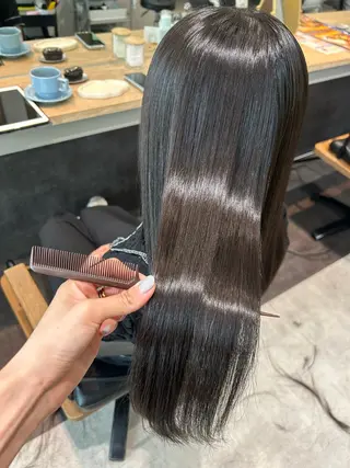 ロング パーマ hub hair レイヤー/透明感のヘアスタイル