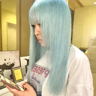 カラー 渋谷🎨ハイトーン× エクステ🎨レンのヘアスタイル