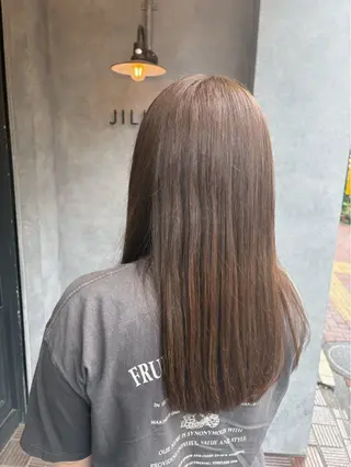 ロング カラー NANA .のヘアスタイル