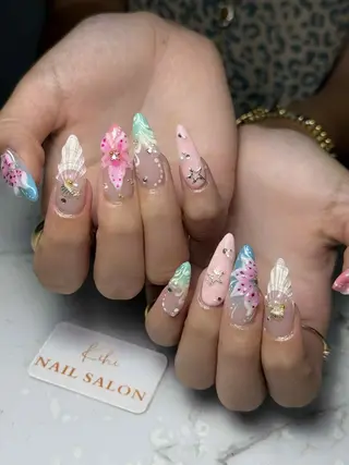 ネイル 💕鈴木ユリ パラジェル/オフ無料のネイルデザイン