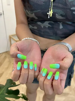 ネイル Nes.Nail所属・Miyagi Asamiのネイルデザイン