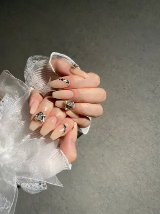 ネイル I-nailロング /ワンホン/キラキラのネイルデザイン