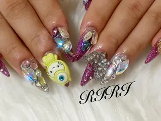 ネイル riri オーナーのネイルデザイン