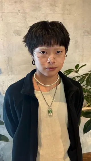 カラー メンズ 【sica】 チナのヘアスタイル