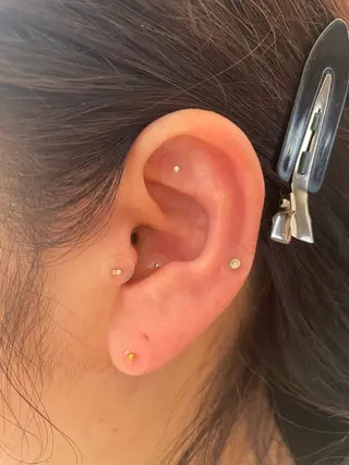 Mi-roomネイル 耳ツボジュエリーのネイルデザイン