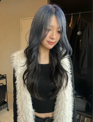 ロング カラー 透明カラー/レイヤー misaki °＊のヘアスタイル