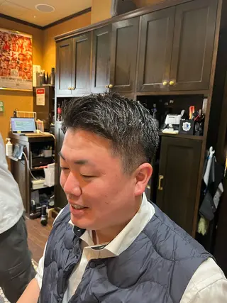 ショート メンズ UNTRACE -BARBER SHOP所属・工藤 千織のヘアスタイル