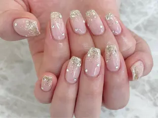 ネイル essence所属・pétit maakoのネイルデザイン