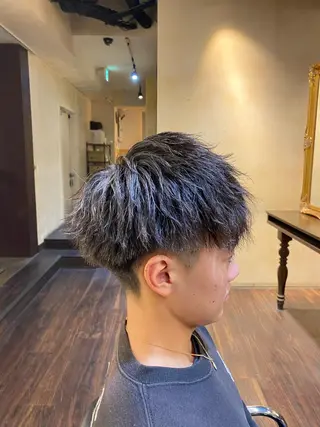 パーマ メンズ 大阪メンズヘアのプロ 高橋 直希のヘアスタイル